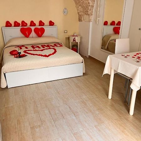 דירות מרטינה פרנקה Casa Lari מראה חיצוני תמונה